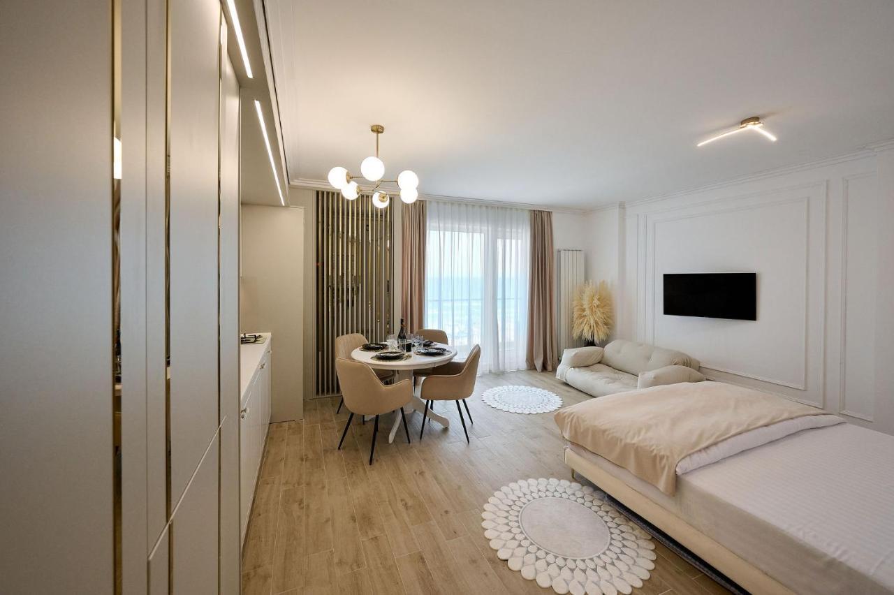 Seaview Luxury Studio In Infinity Beach Resort Mamaia Exterior foto