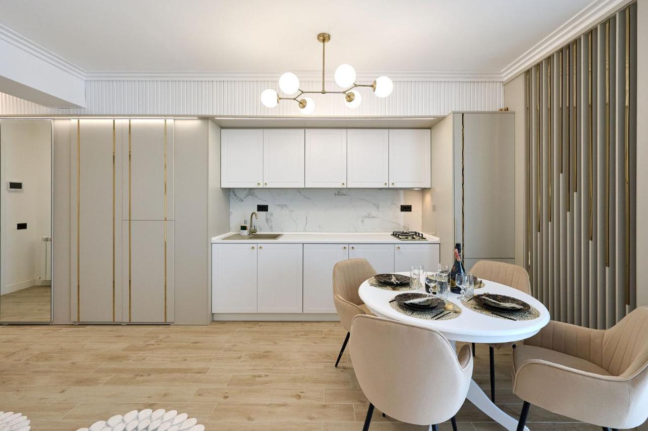 Seaview Luxury Studio In Infinity Beach Resort Mamaia Exterior foto