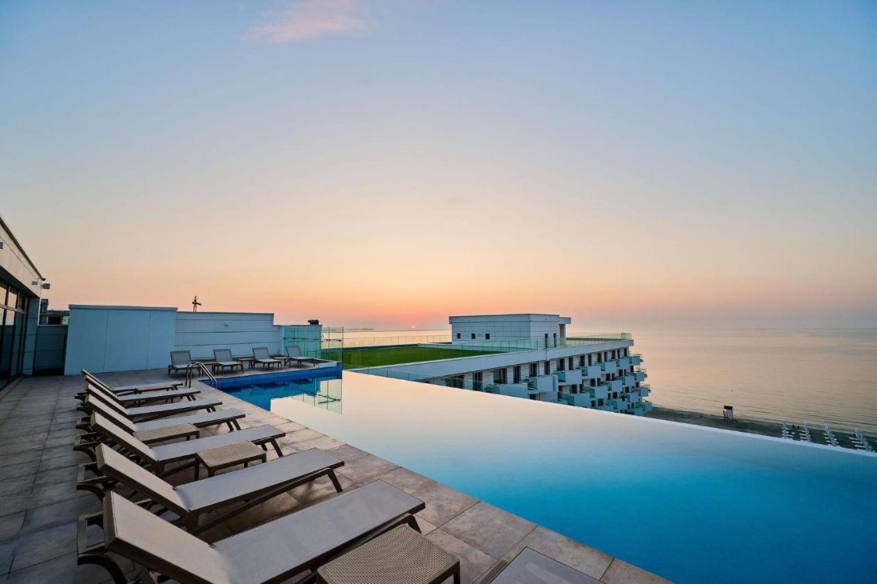 Seaview Luxury Studio In Infinity Beach Resort Mamaia Exterior foto